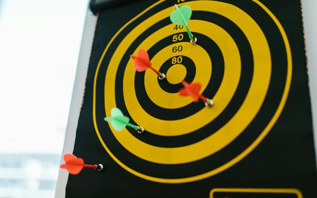 Effective CRS score strategies illustrated by darts hitting a target.